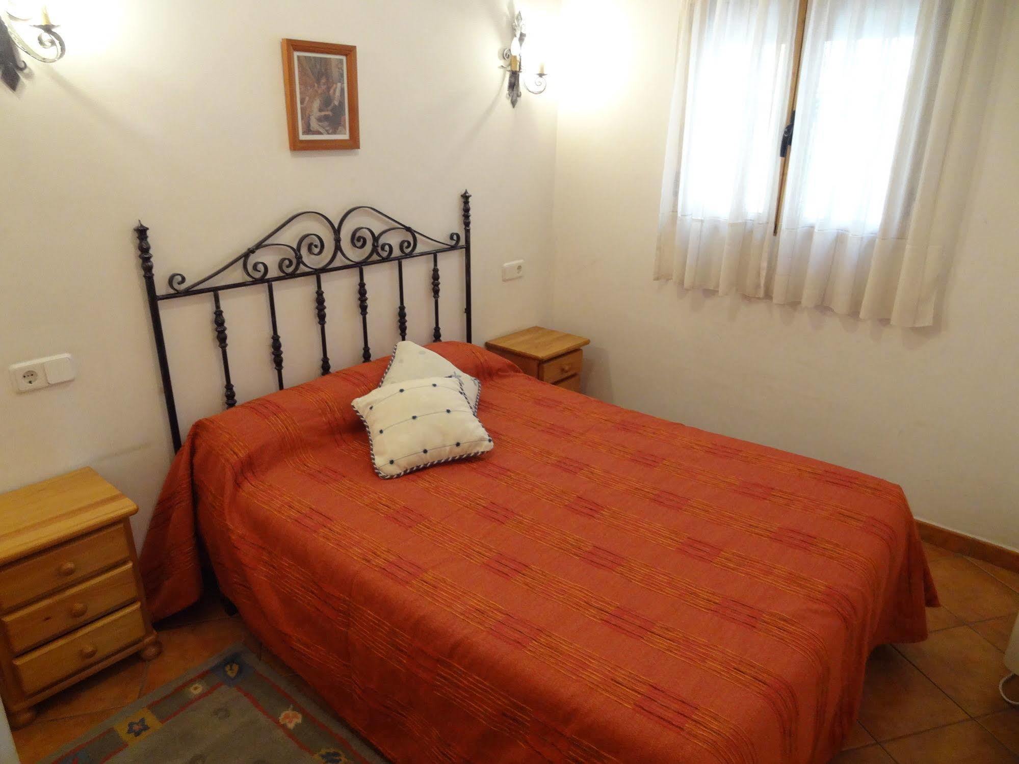 מלון Orba La Casa Del Carrebaix מראה חיצוני תמונה